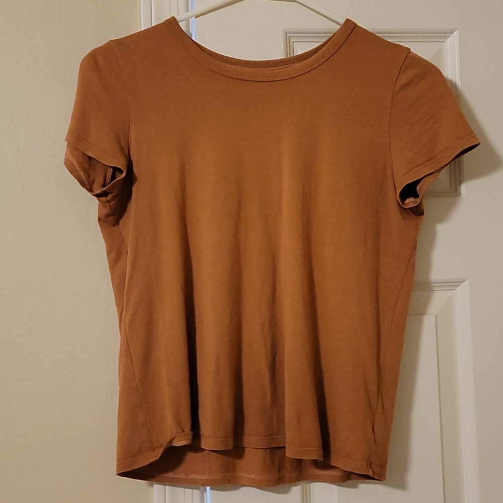 Basic Nude Tee
